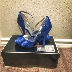 I. Miller Women’s Evalisa Heels Open Toe